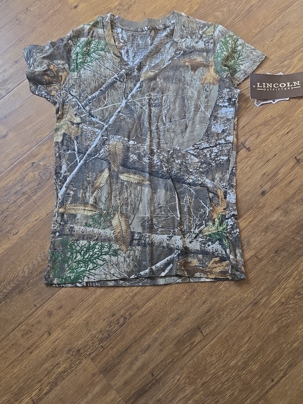 Realtree Lincoln Outfitters Camouflage T-Shirt